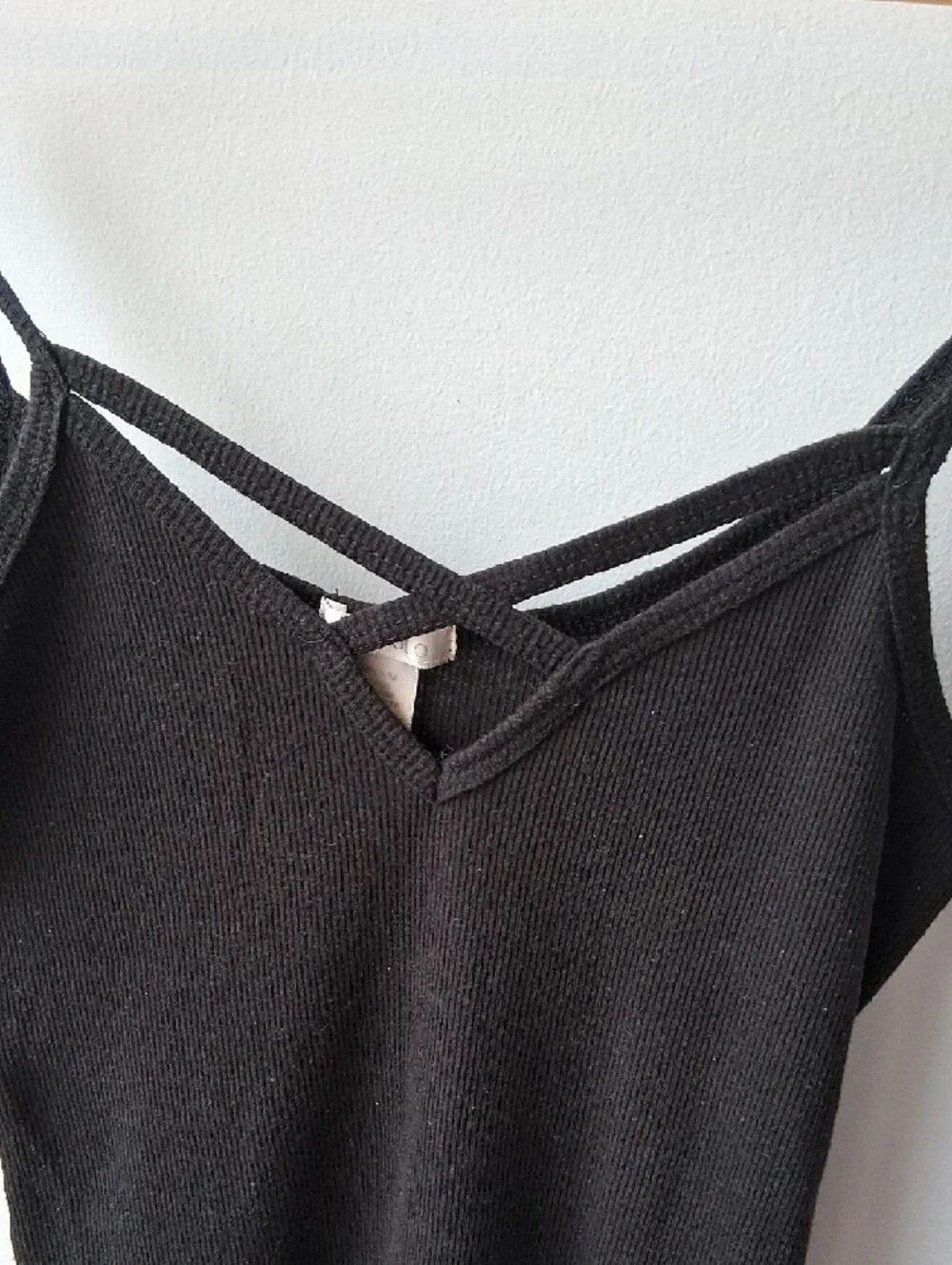 Bozzolo Black Ribbed Metallic-Thread Tank - Picture 5 of 6